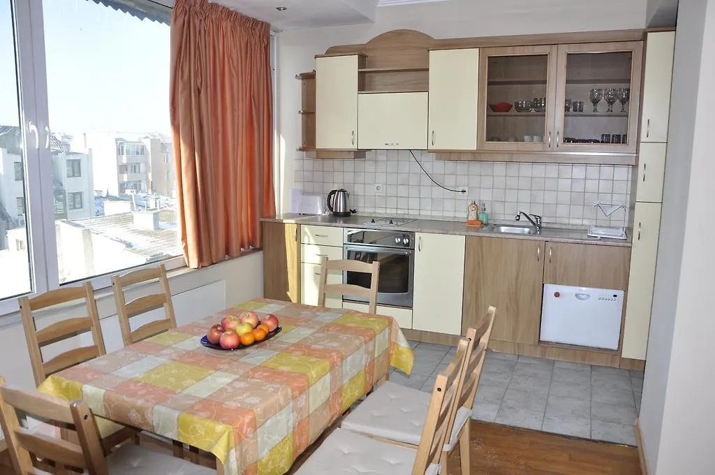 5 Slivnitsa Apartments ヴァルナ